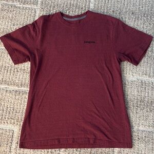 Men’s Patagonia Medium T Shirt